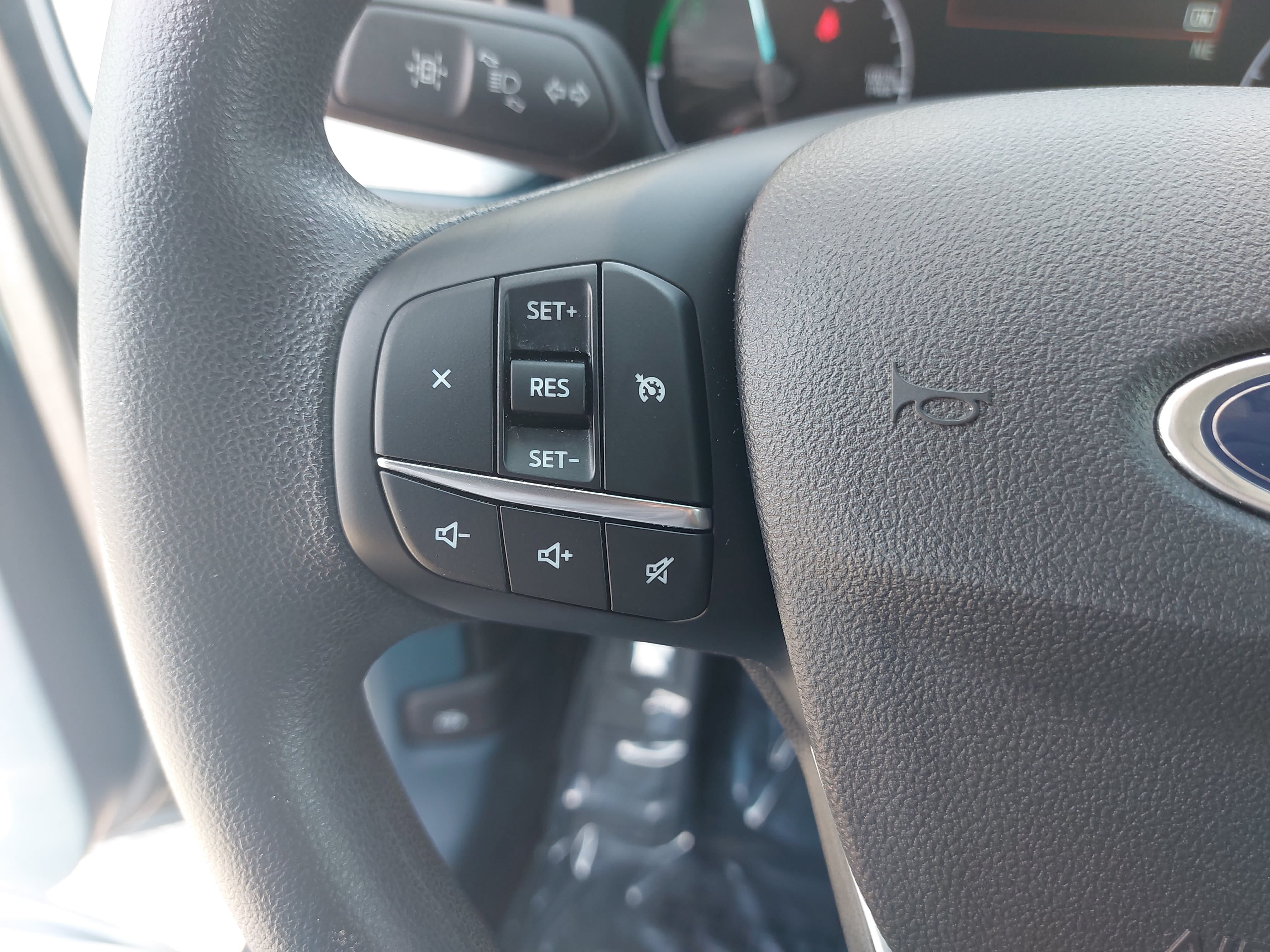 Used 2024 Ford Maverick XLT FWD image 16