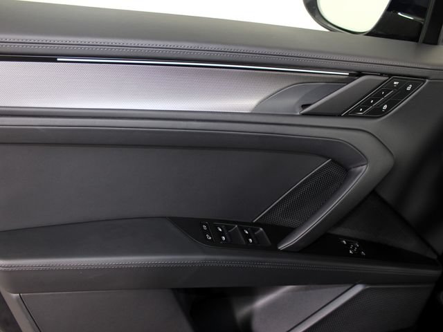 New 2026 Porsche Cayenne Electric AWD/4WD image 20