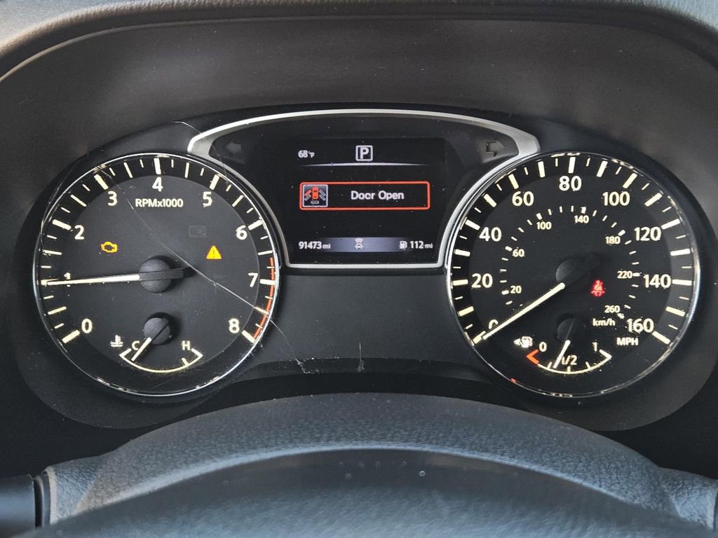 Used 2020 Nissan Pathfinder SV image 19