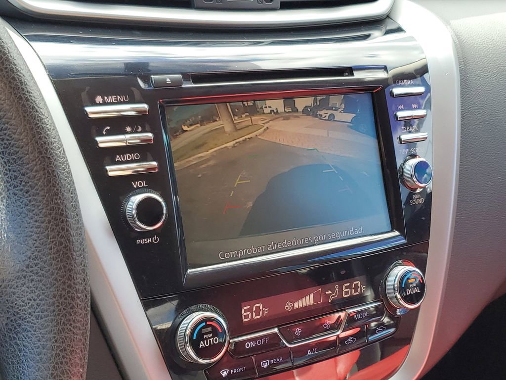 Used 2019 Nissan Murano S image 26