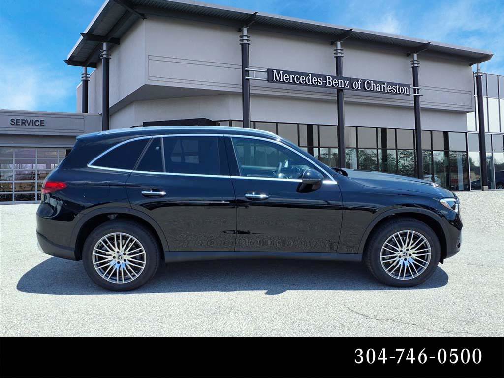 New 2026 Mercedes-Benz GLC 300 4MATIC image 2