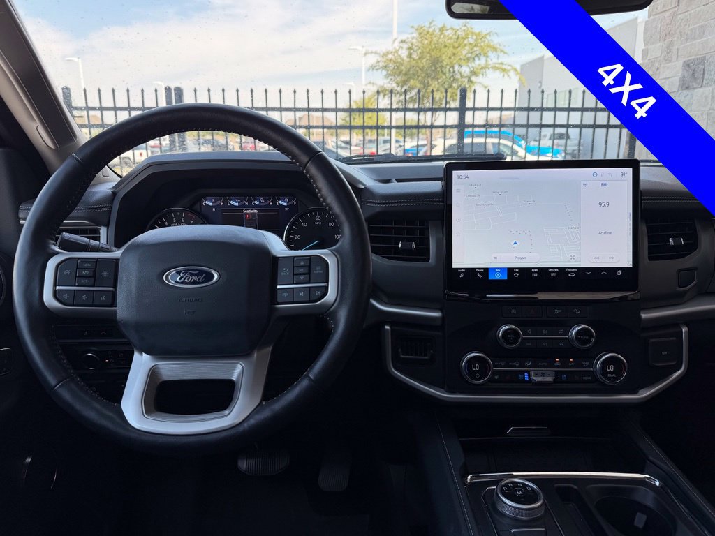 Used 2023 Ford Expedition XLT AWD/4WD image 7