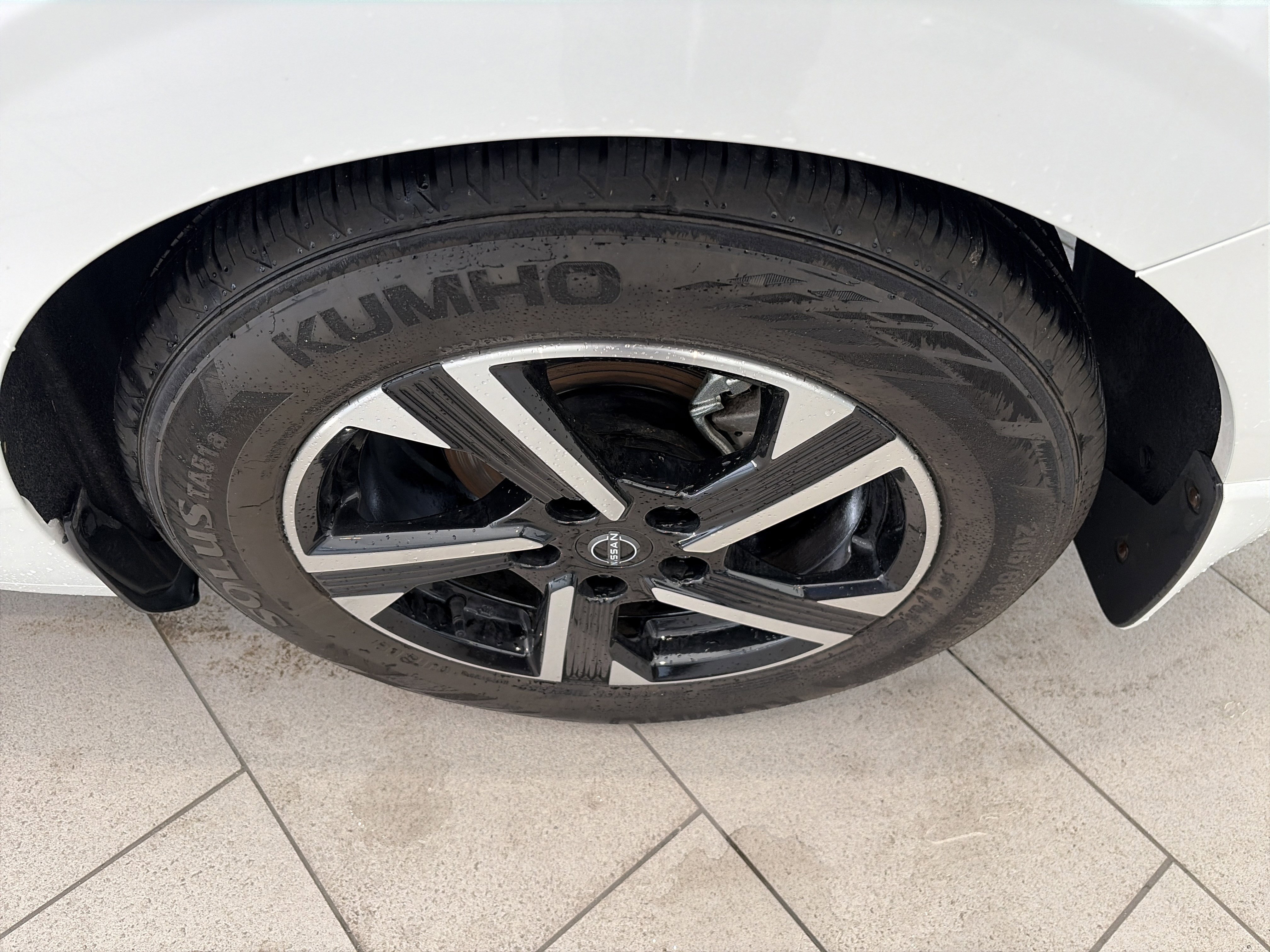 Used 2024 Nissan Sentra SV image 12