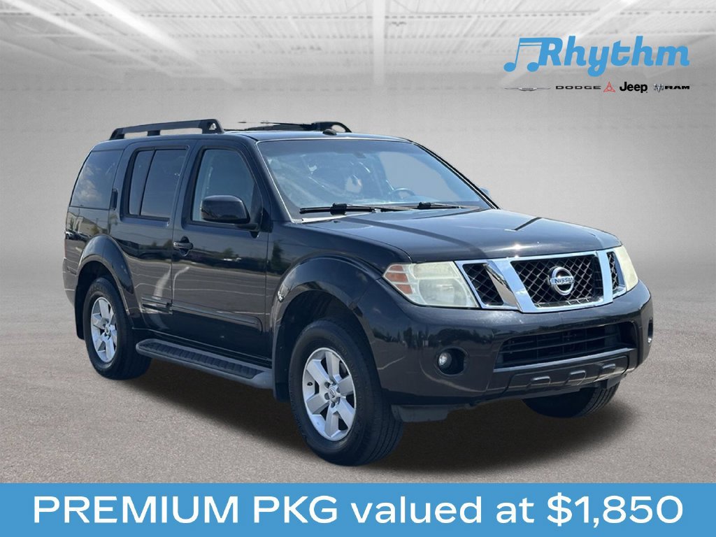 Used 2008 Nissan Pathfinder SE w/ Leather Pkg