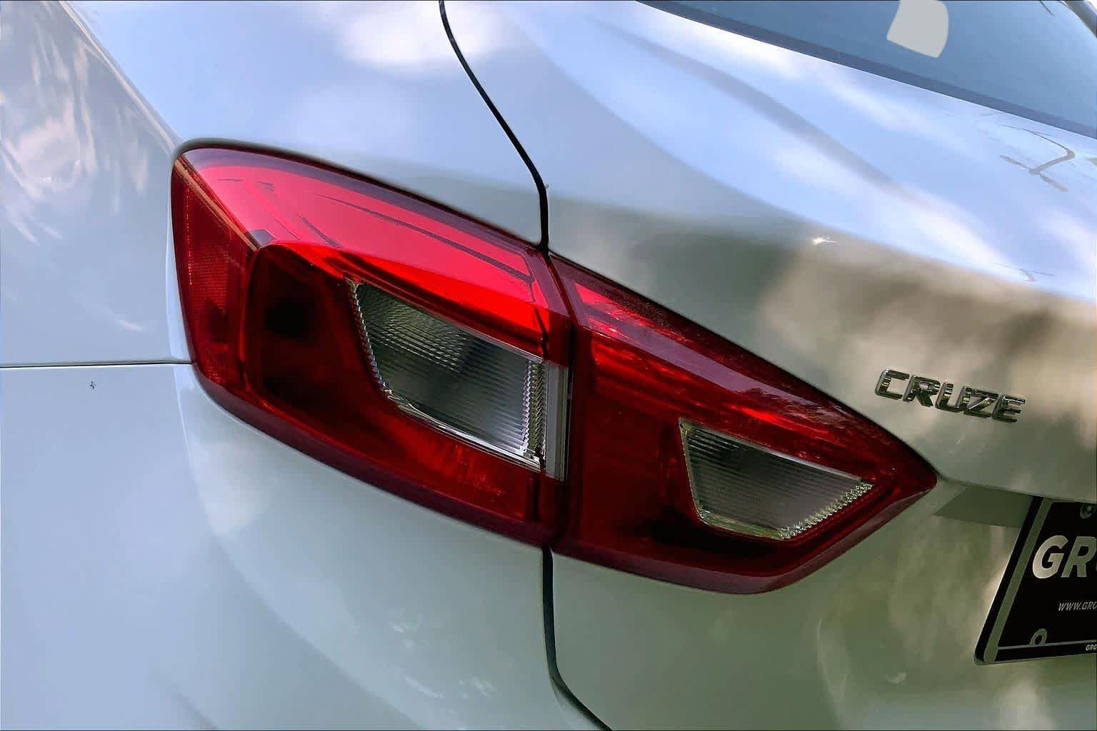 Used 2016 Chevrolet Cruze LS FWD image 26