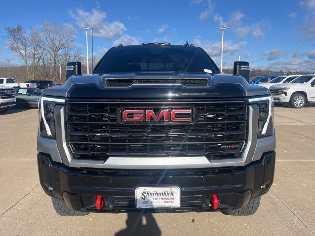 Used 2025 GMC Sierra 2500 AT4X w/ Snow Plow Prep/Camper Package image 12