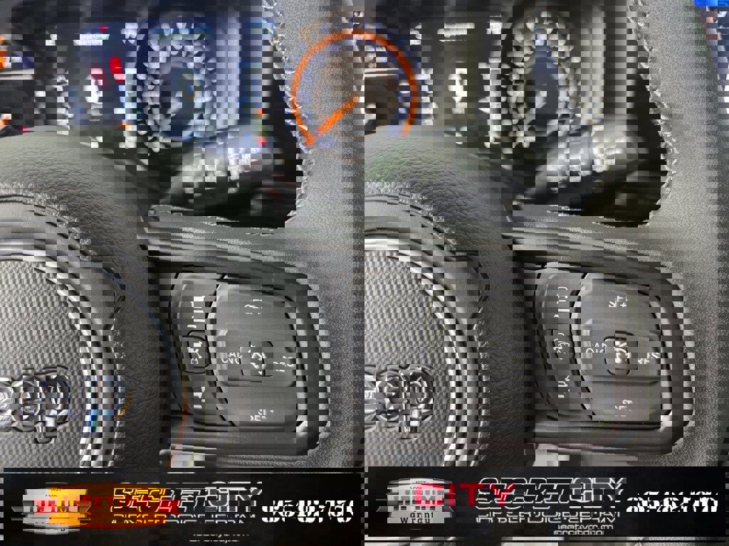 New 2025 Jeep Wrangler Unlimited Rubicon w/ Steel Bumper Group image 17