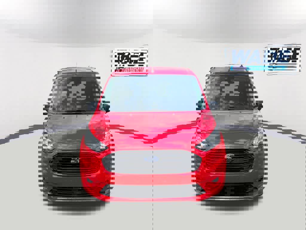 Used 2021 Ford Transit Connect XLT image 2