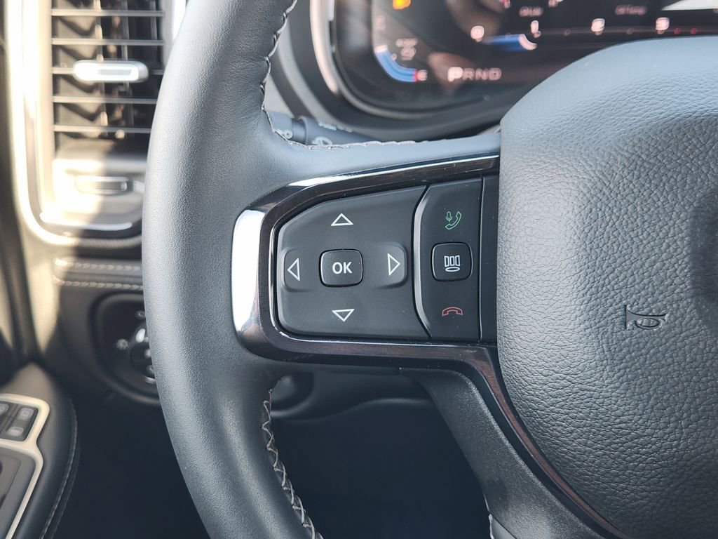 Used 2024 RAM 3500 Limited image 30