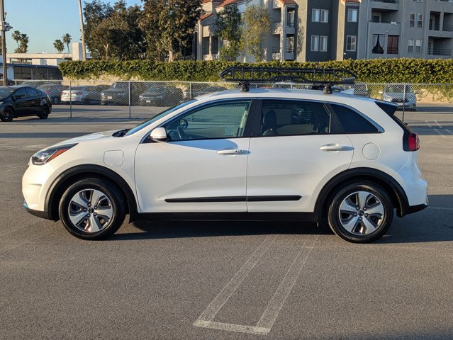 Used 2018 Kia Niro EX Premium FWD image 9
