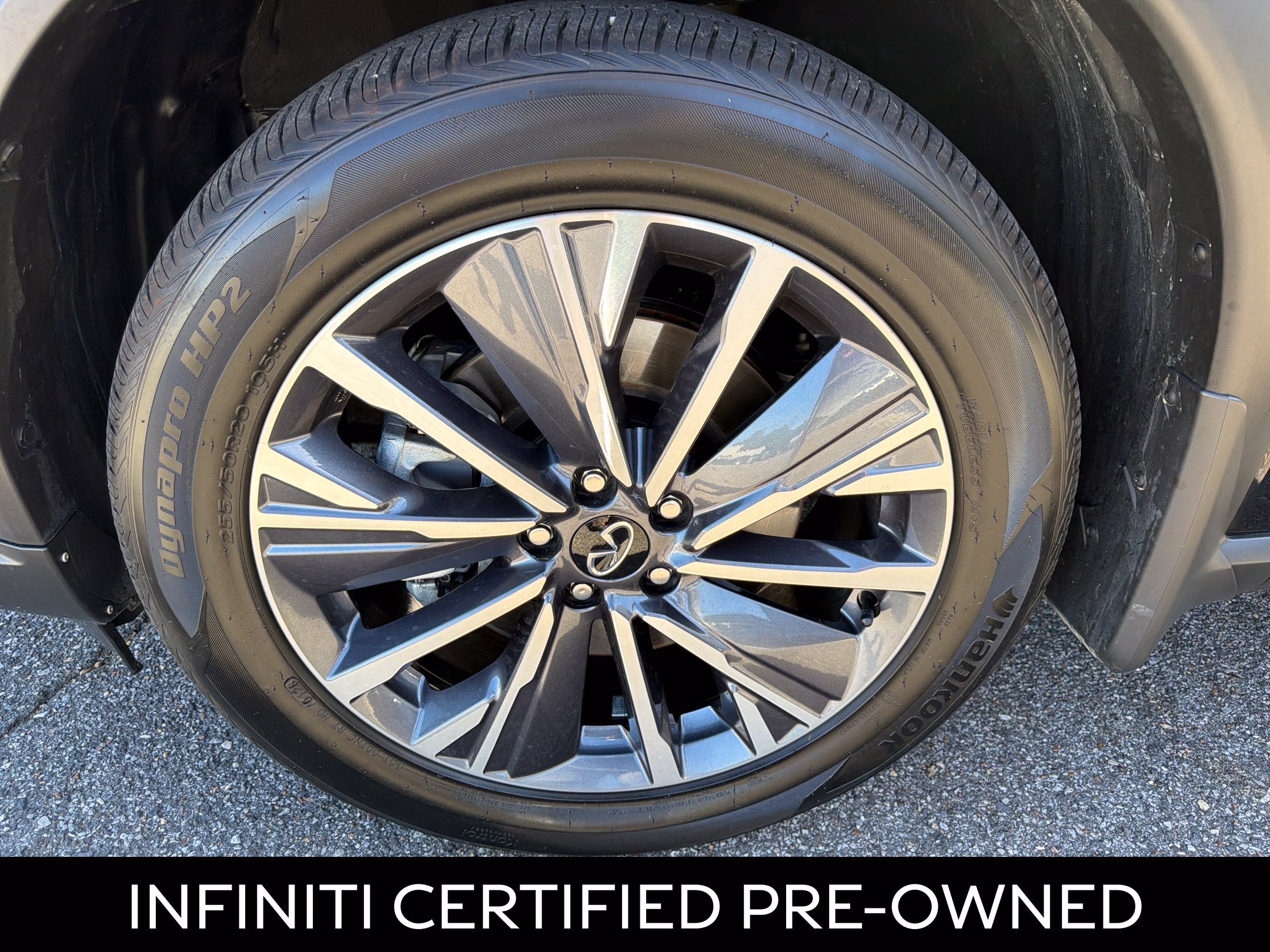 Certified 2026 INFINITI QX60 Luxe w/ Cargo Package FWD image 16