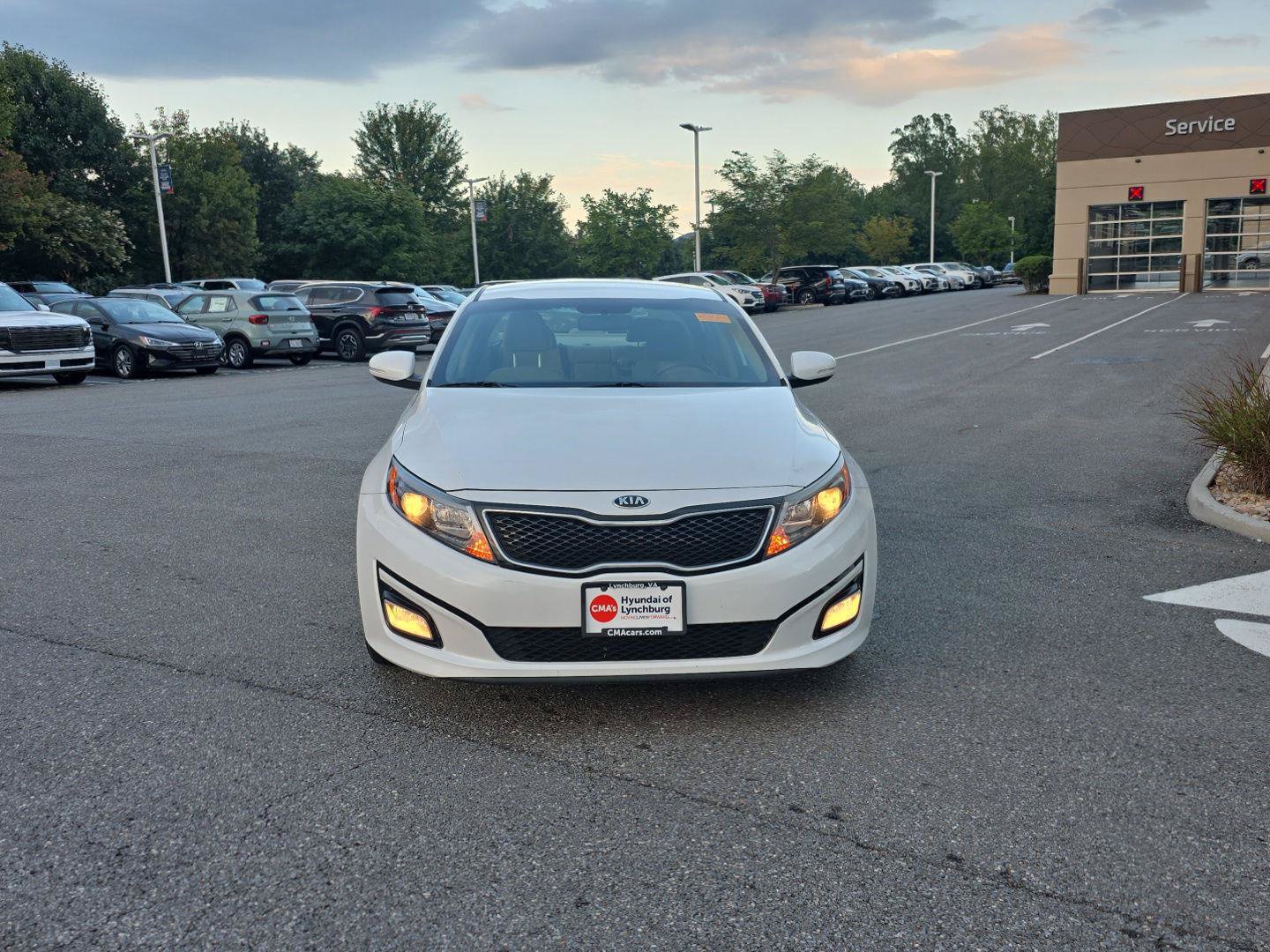 Used 2014 Kia Optima LX FWD image 2