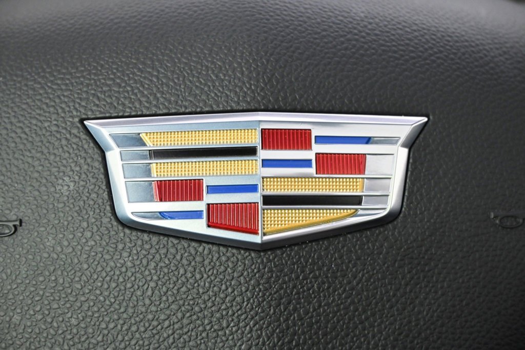 Used 2019 Cadillac XT4 Sport w/ Cold Weather Package image 33