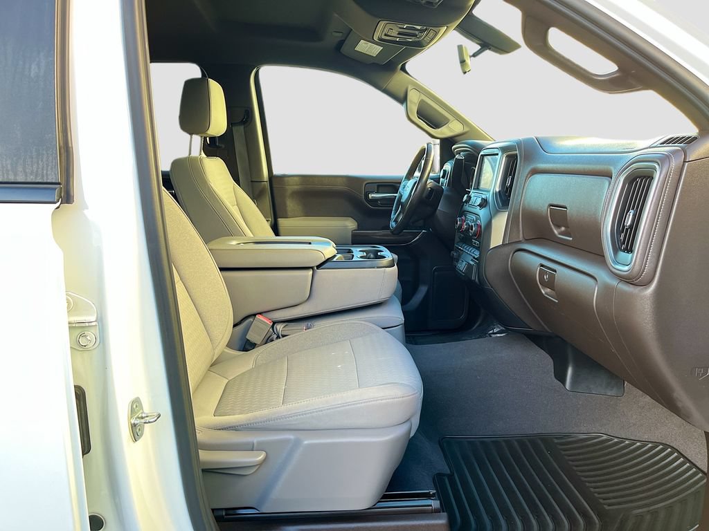 Used 2020 Chevrolet Silverado 1500 LT w/ Convenience Package RWD image 30