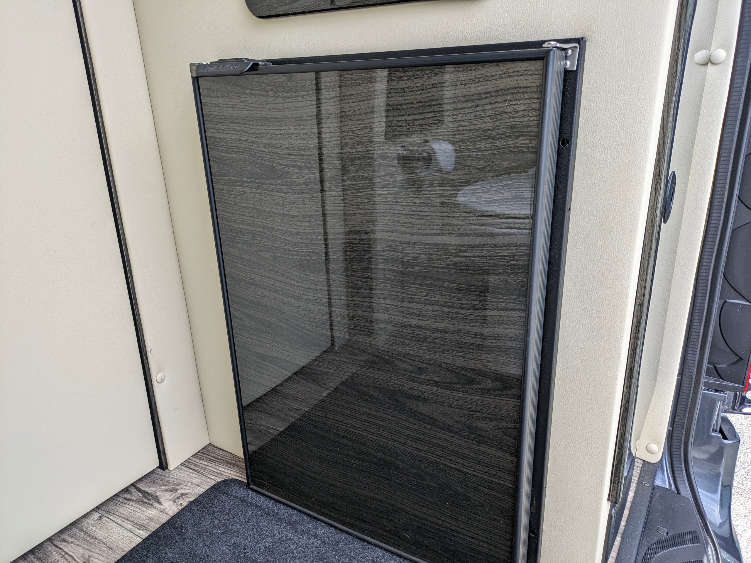 Used 2025 Mercedes-Benz Sprinter 144 Cargo image 19