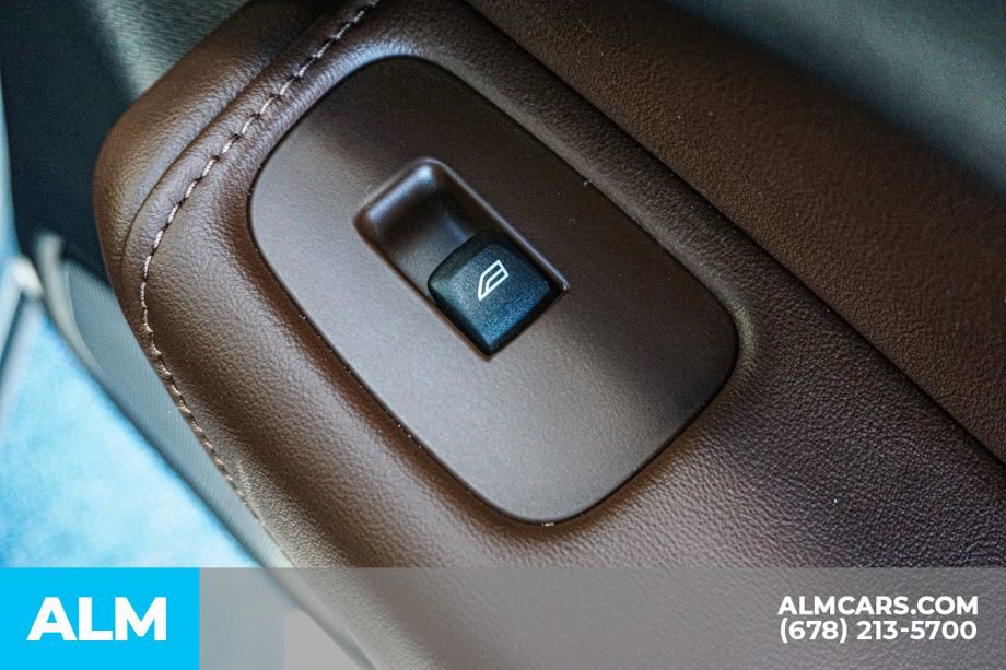 Used 2024 Volvo XC60 T8 Plus w/ Climate Package image 60