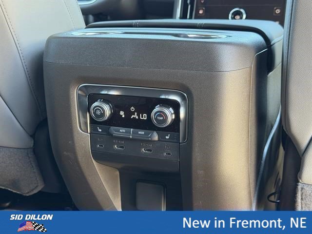 New 2026 GMC Yukon XL Elevation w/ Elevation Premium Package AWD/4WD image 22