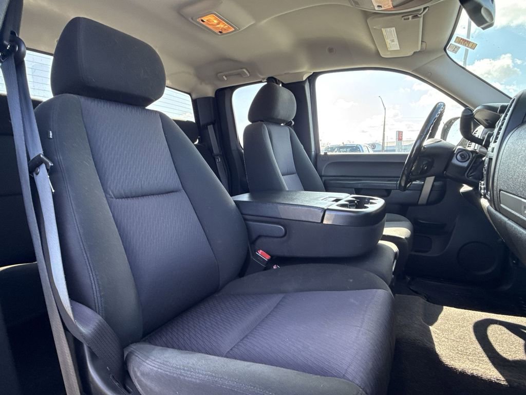 Used 2010 Chevrolet Silverado 1500 LT w/ Power Pack Plus image 23