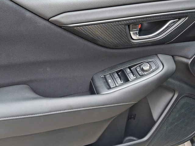Certified 2025 Subaru Outback Premium image 12