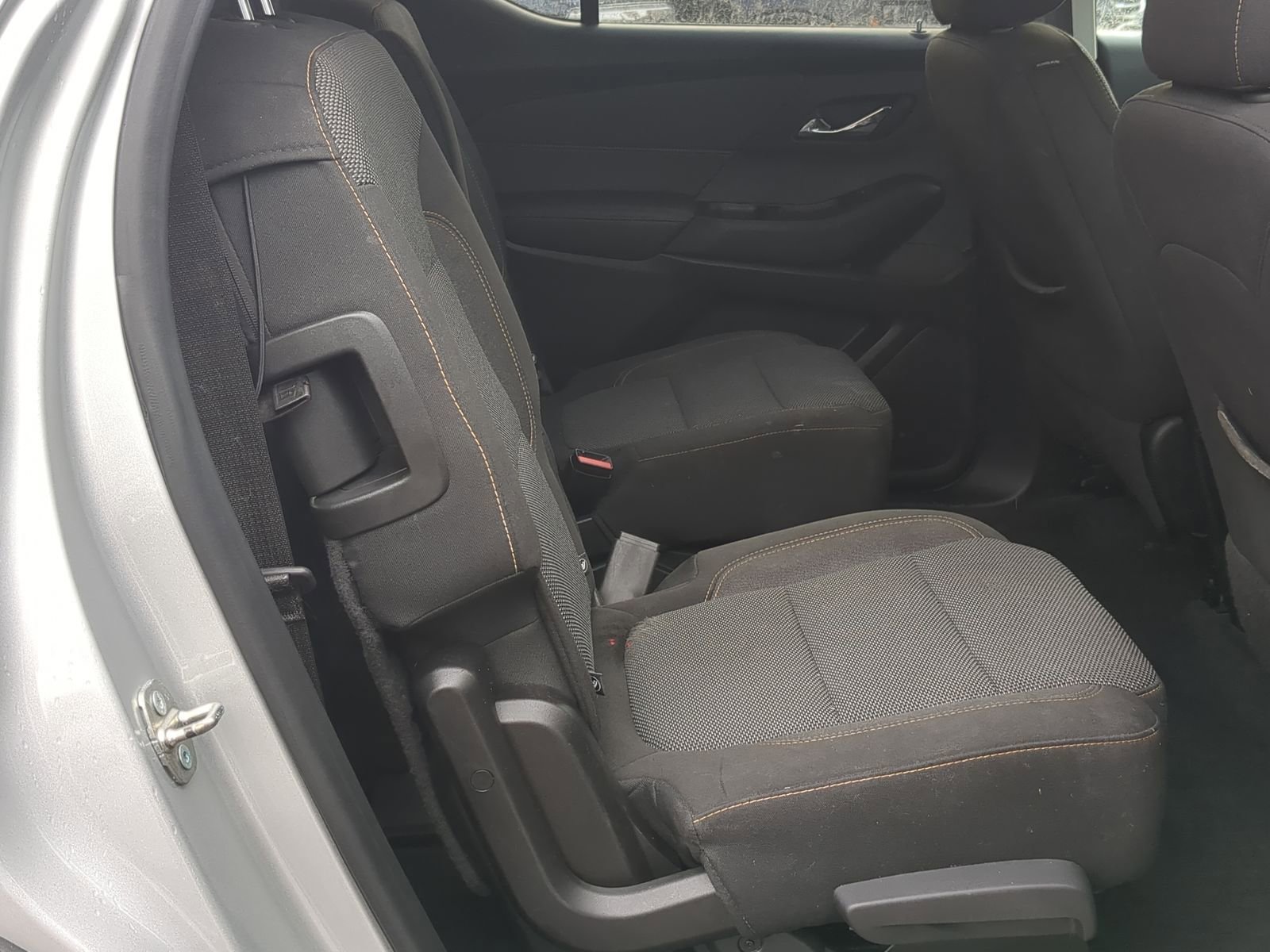 Used 2019 Chevrolet Traverse LT image 26