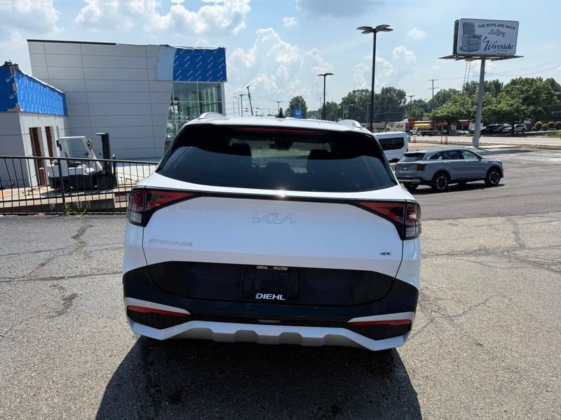 Certified 2025 Kia Sportage EX AWD/4WD image 7