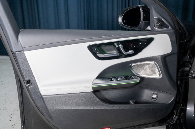 New 2026 Mercedes-Benz C 300 Sedan image 11