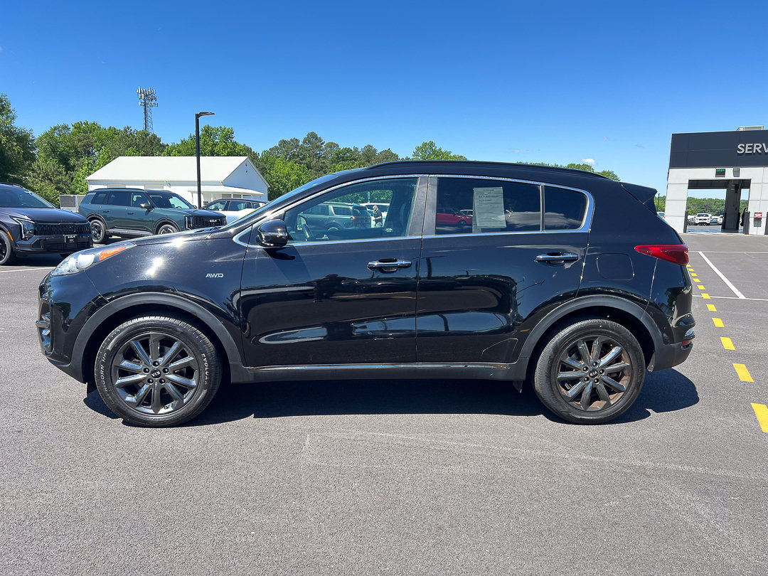 Used 2020 Kia Sportage S w/ S Premium Package AWD/4WD image 2
