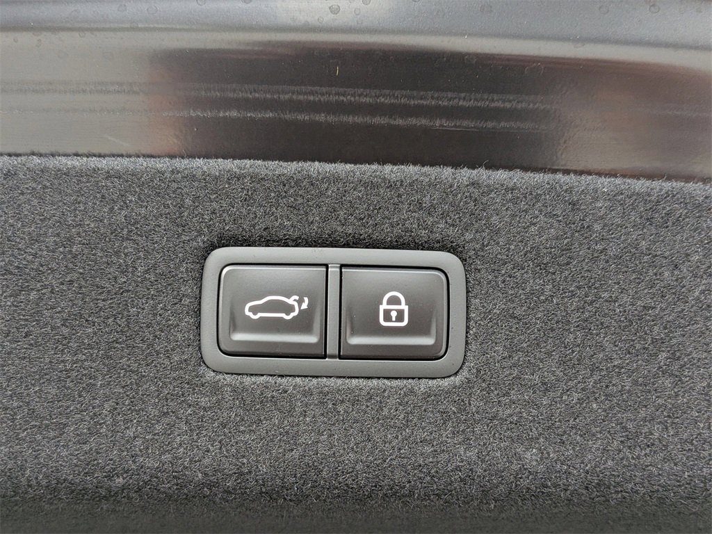 New 2026 Genesis G90 3.5T Prestige image 28