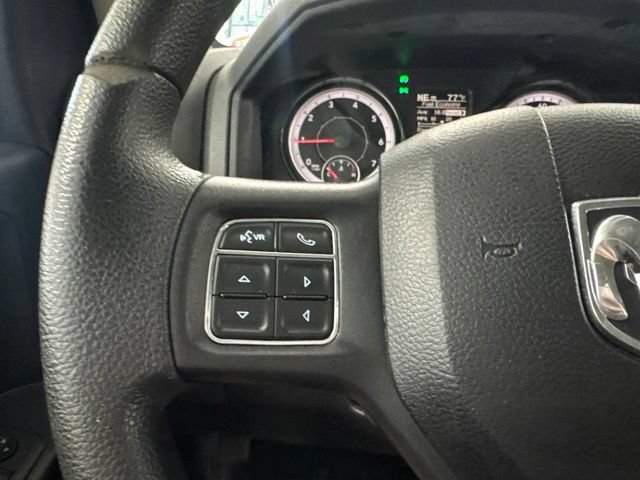 Used 2018 RAM 1500 Express AWD/4WD image 30