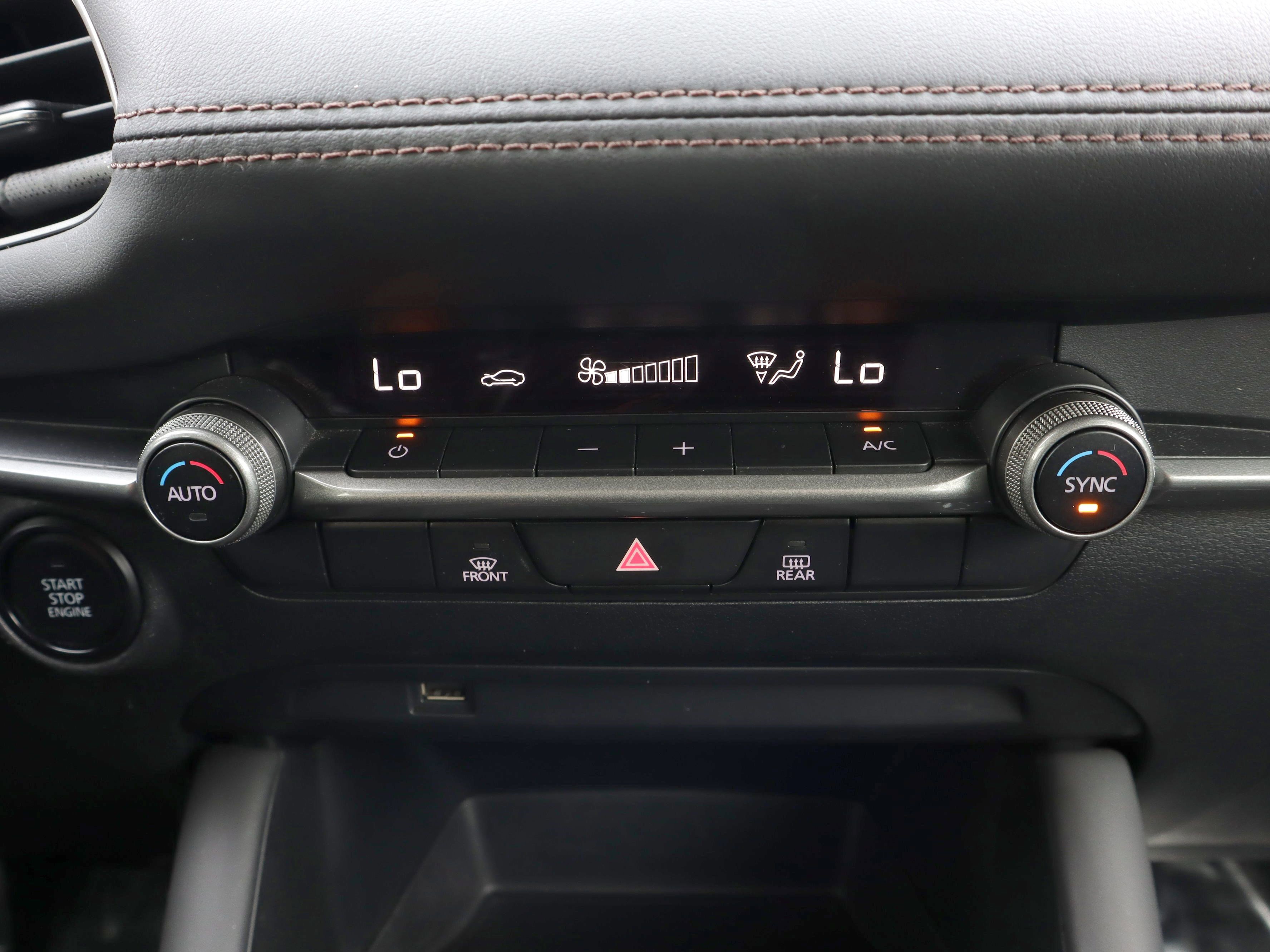 Used 2020 MAZDA MAZDA3 Sedan w/ Select Package image 13