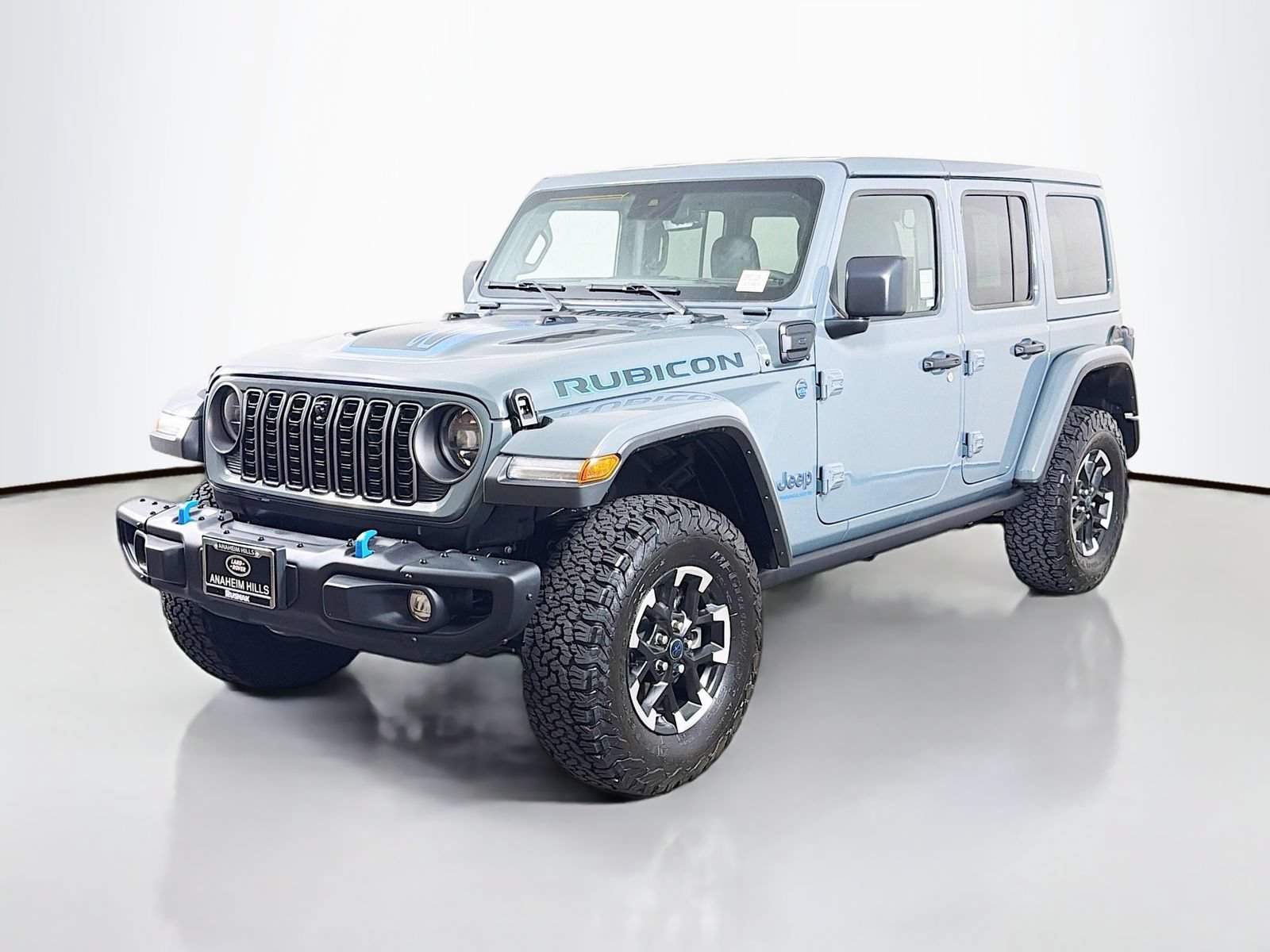 Used 2025 Jeep Wrangler Unlimited Rubicon 4xe AWD/4WD image 1