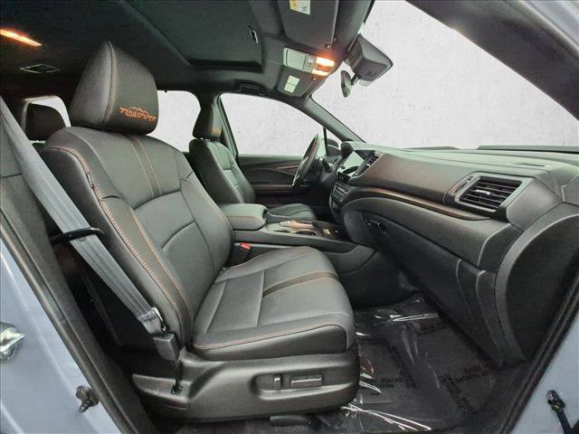 Used 2024 Honda Passport TrailSport image 25