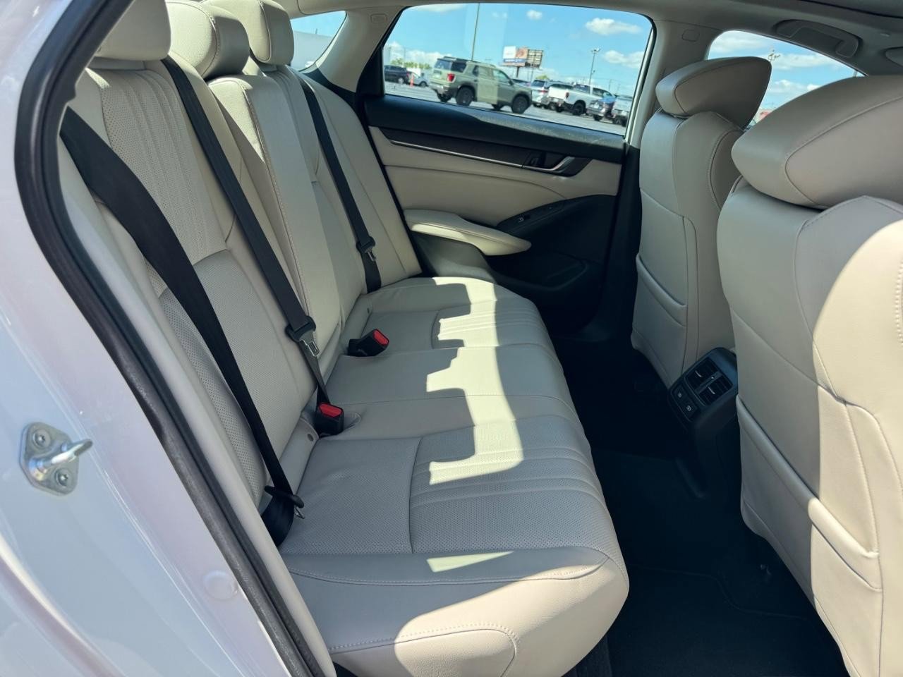 Certified 2022 Honda Accord Touring image 10