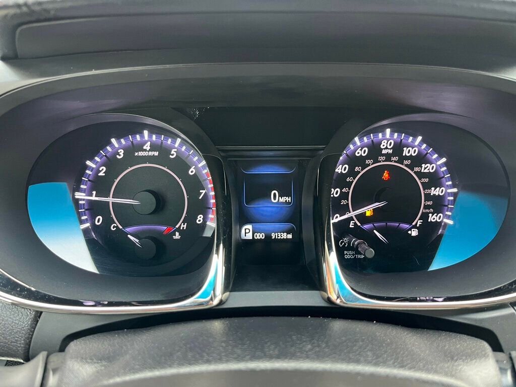 Used 2013 Toyota Avalon image 47