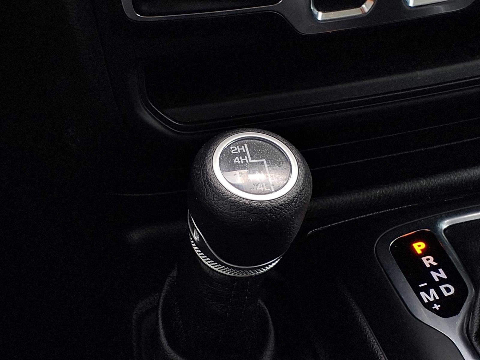 Used 2020 Jeep Wrangler Sport image 19