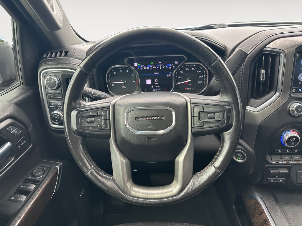 Used 2021 GMC Sierra 1500 Denali w/ Denali Premium Package AWD/4WD image 12