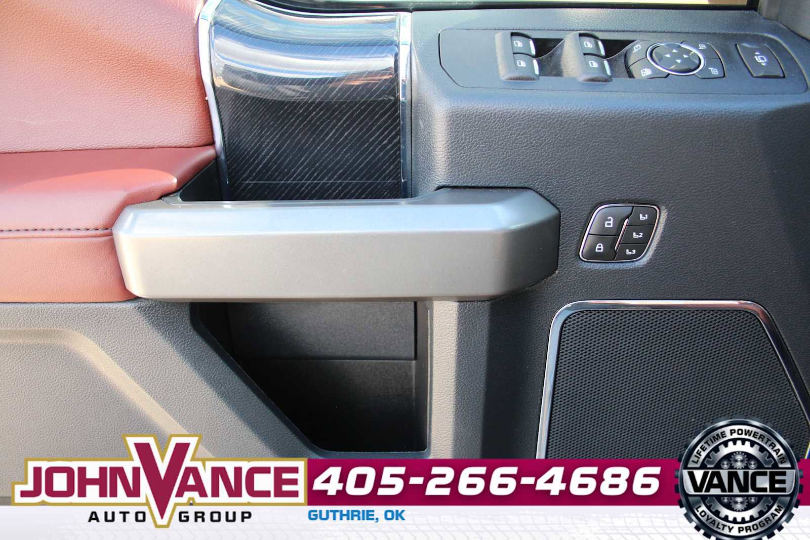 Used 2022 Ford F350 Platinum image 32