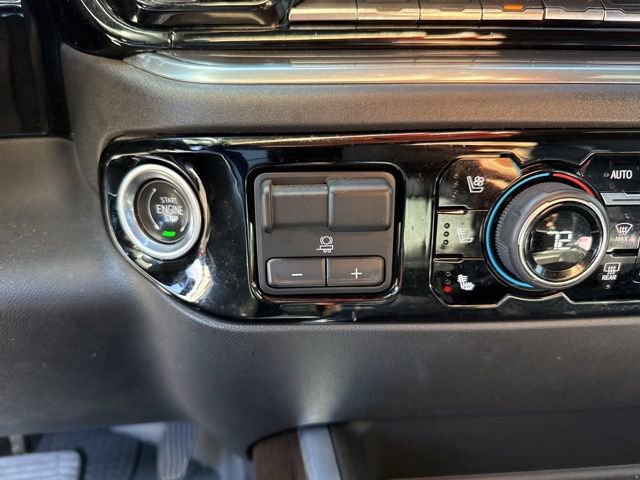 Used 2024 Chevrolet Silverado 2500 High Country w/ Technology Package image 23
