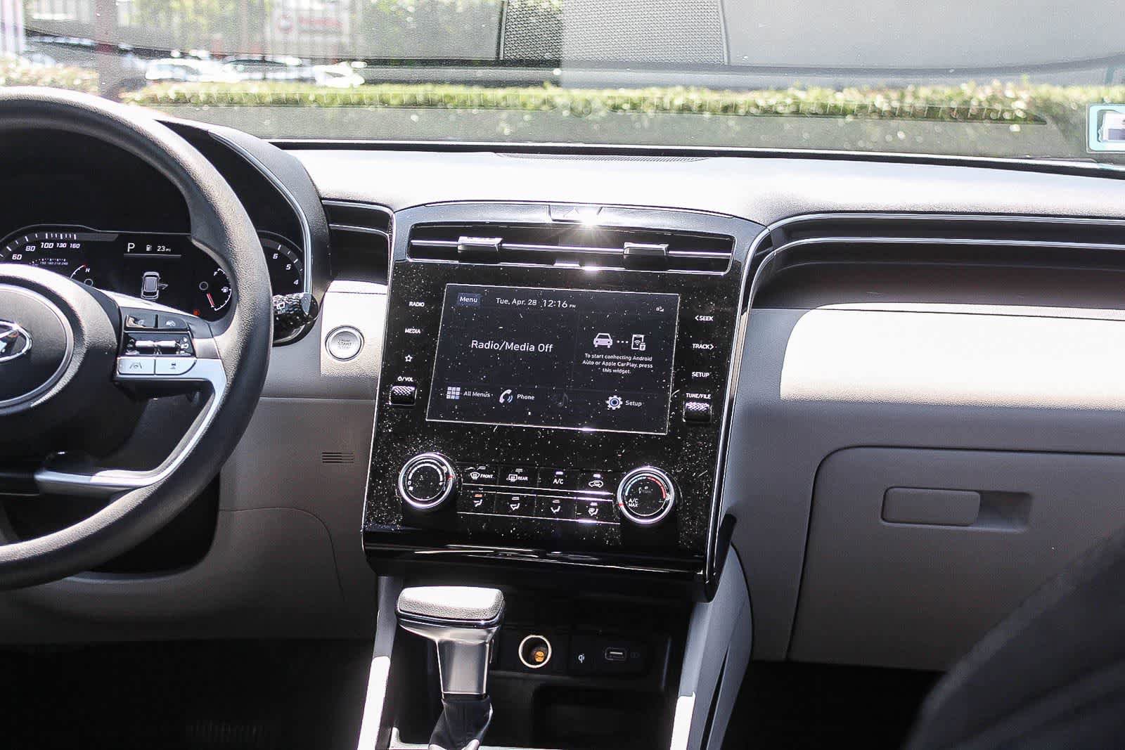 Used 2023 Hyundai Tucson SEL FWD image 16