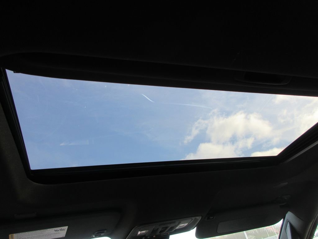 New 2026 GMC Sierra 1500 SLT w/ SLT Premium Plus Package image 14