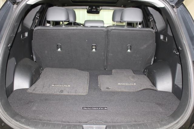 Used 2023 Hyundai Santa Fe SEL w/ Premium Package image 7