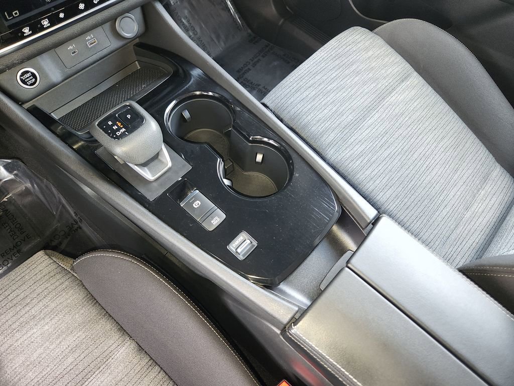 Certified 2023 Nissan Rogue SV image 21