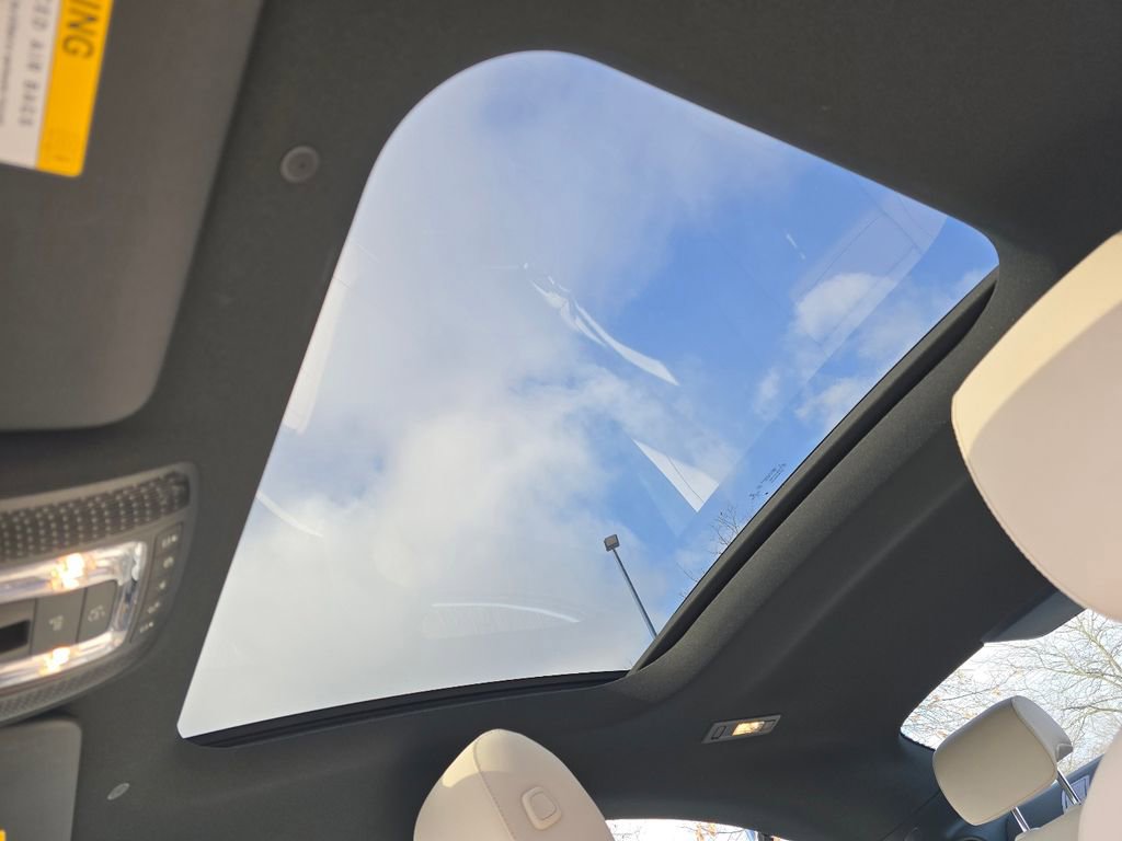 Used 2023 Mercedes-Benz CLA 250 CLA 250 image 3