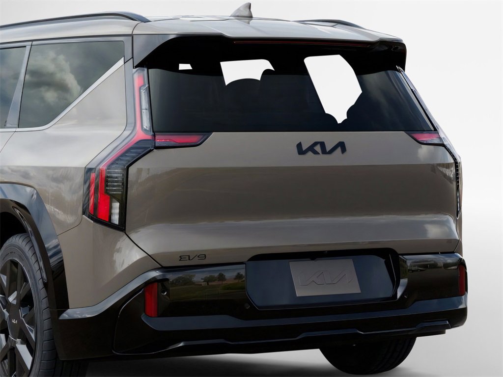 New 2026 Kia EV9 Land w/ Nightfall Edition Package image 13