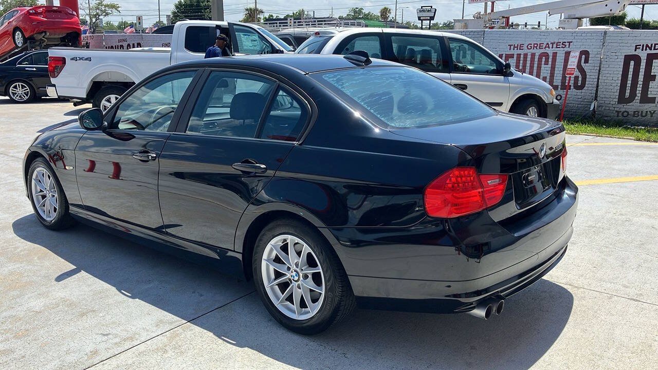 Used 2010 BMW 328i Sedan RWD image 6