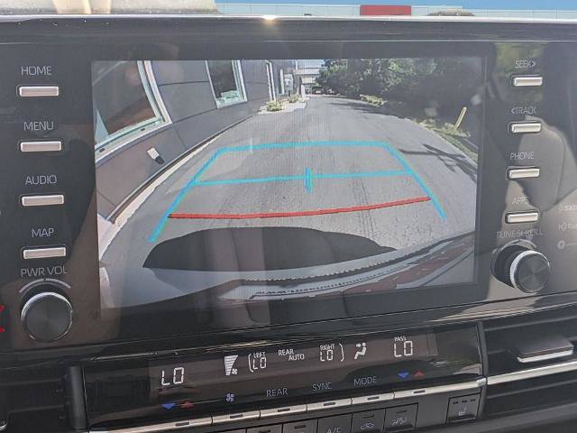 Used 2023 Toyota Sienna XLE FWD image 24