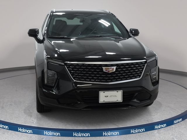 Certified 2025 Cadillac XT4 Premium Luxury AWD/4WD image 2