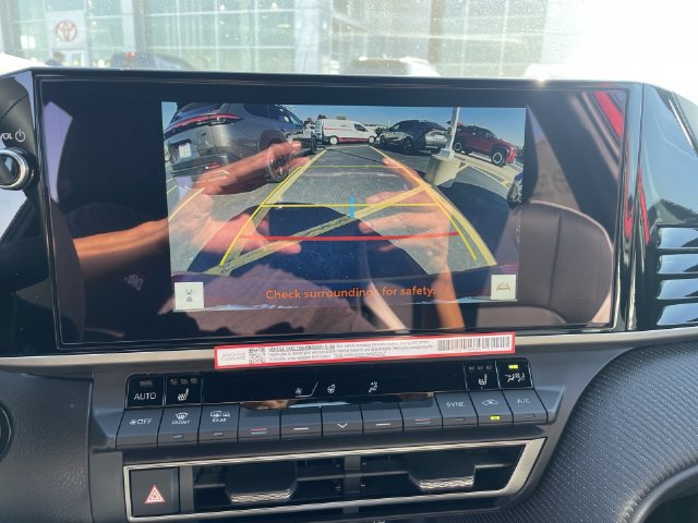 New 2026 Toyota Camry Hybrid AWD/4WD image 23
