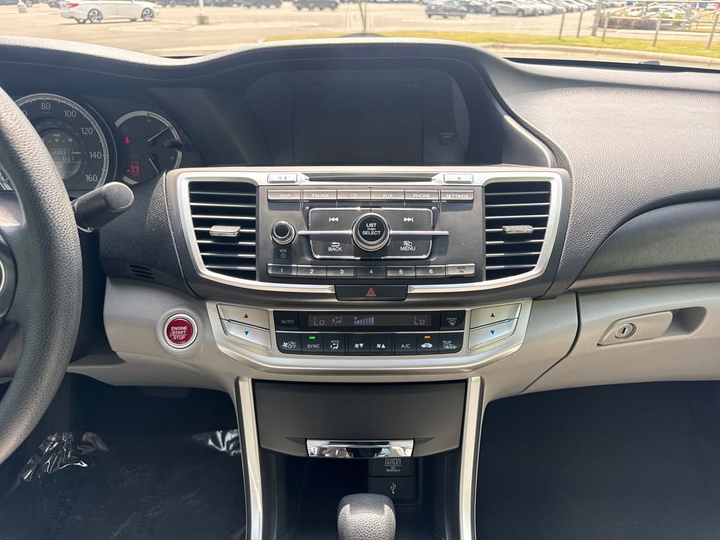Used 2015 Honda Accord EX image 19