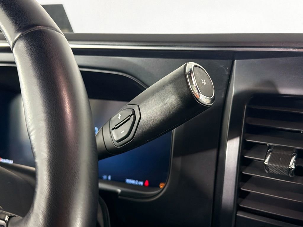 Used 2025 Ford F450 Platinum image 17